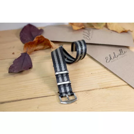 Edelwolle prémium Nato óraszíj, fekete/szürke, 20mm