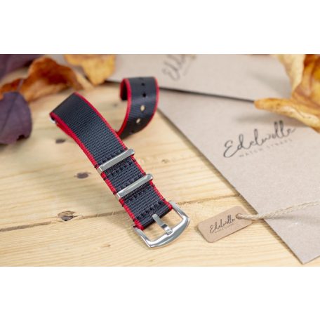 Edelwolle prémium Nato óraszíj, fekete/piros, 22mm