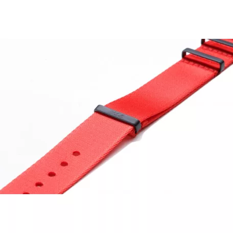 Edelwolle Black prémium Nato óraszíj, piros, 22mm