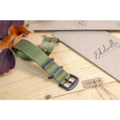 Edelwolle Black prémium Nato óraszíj, military zöld, 18mm